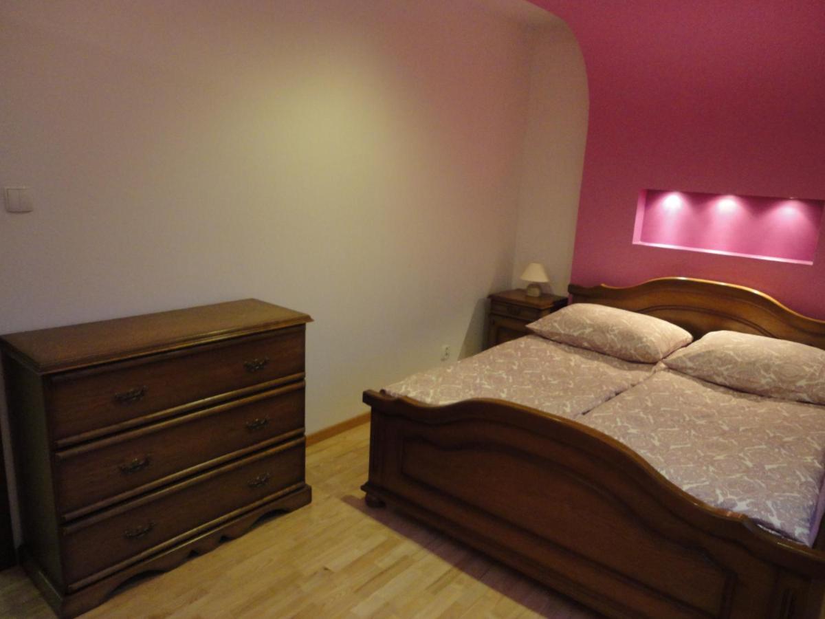 키엘체 Apartament "Cleopatra" Z Garazem Podziemnym, Faktury Vat 아파트 외부 사진