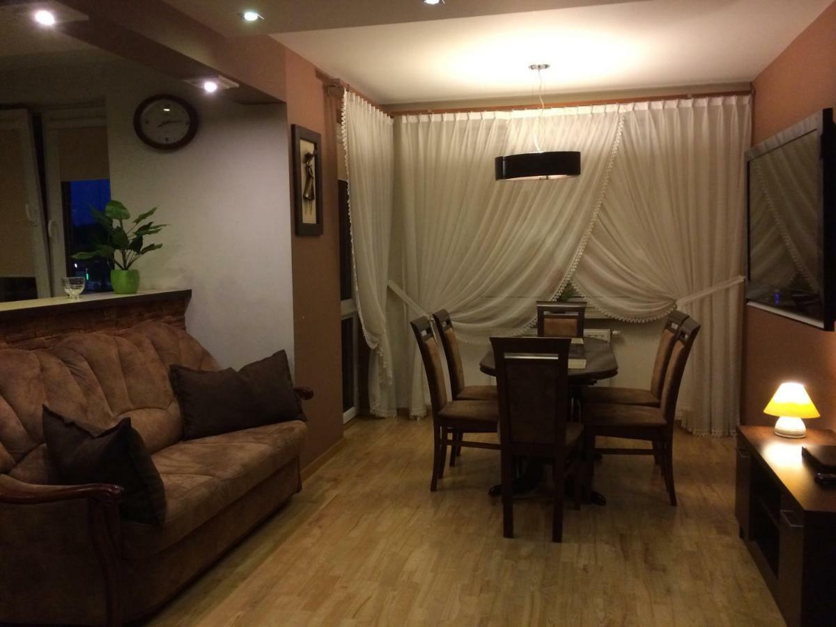 키엘체 Apartament "Cleopatra" Z Garazem Podziemnym, Faktury Vat 아파트 외부 사진